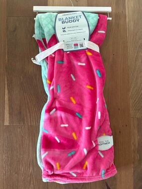 FrostBuddy Blanket Buddy - Blue/Pink Ice Cream Drip - NEW WITH TAGS